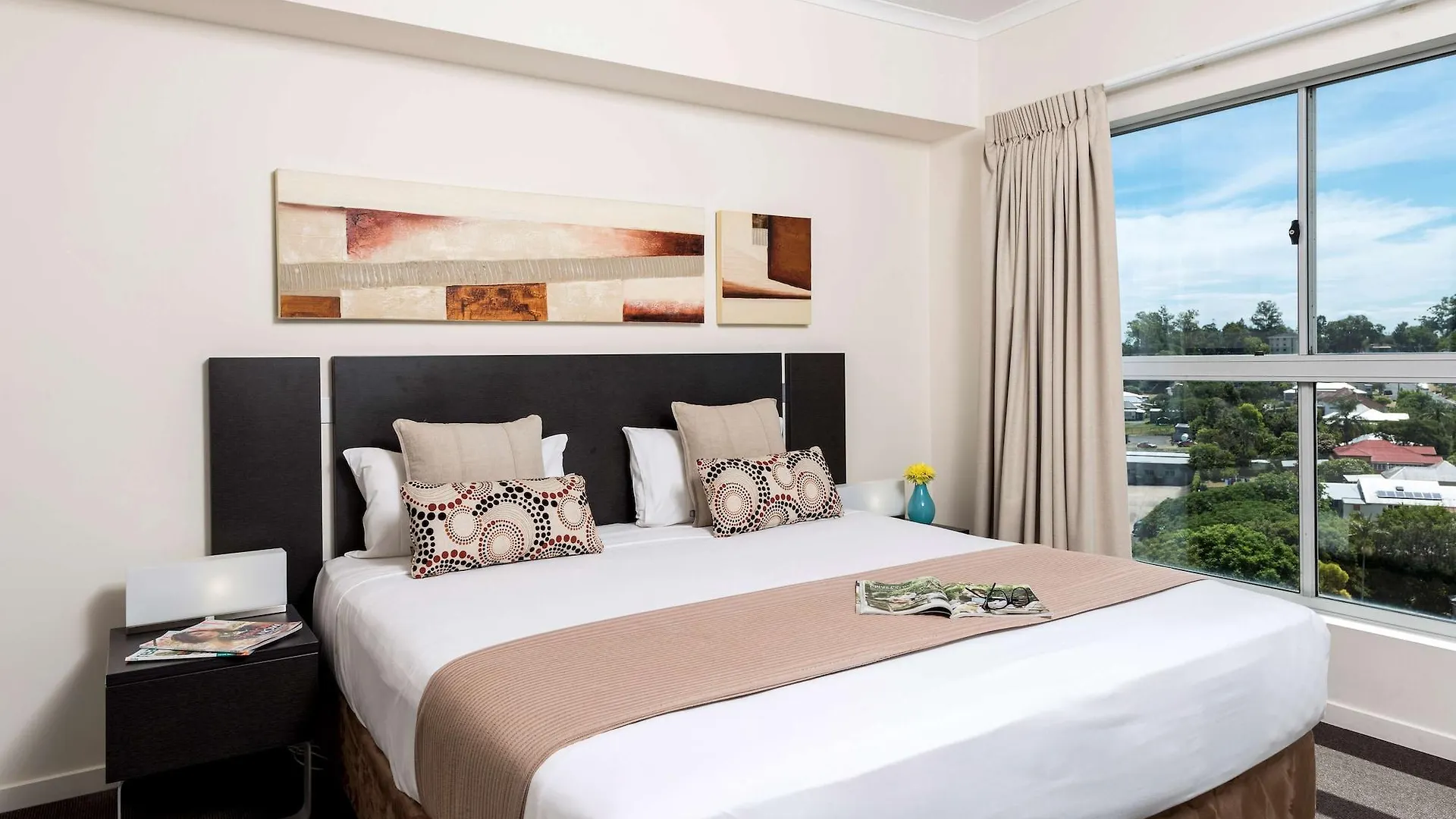 Oaks Ipswich Aspire Suites