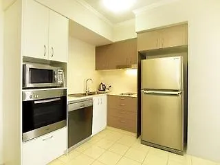Oaks Ipswich Aspire Suites 4*,